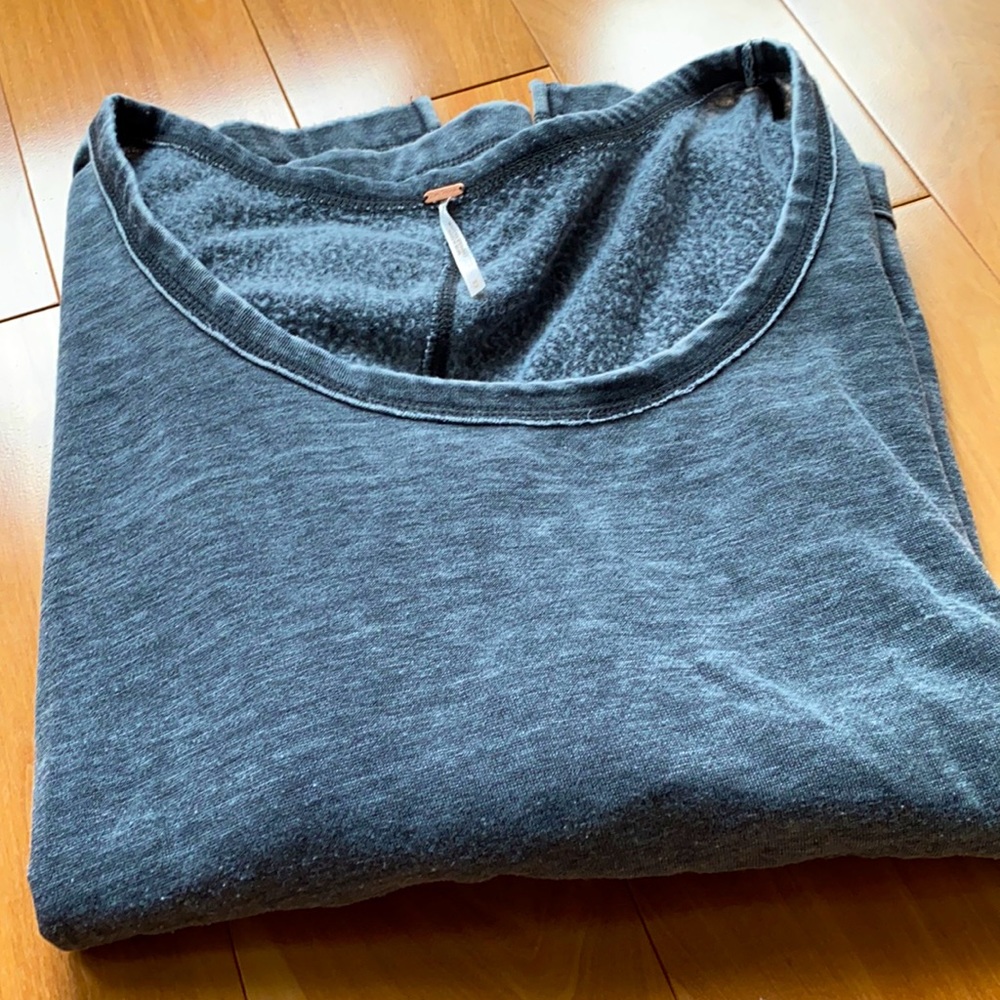 Free people sweatshirt